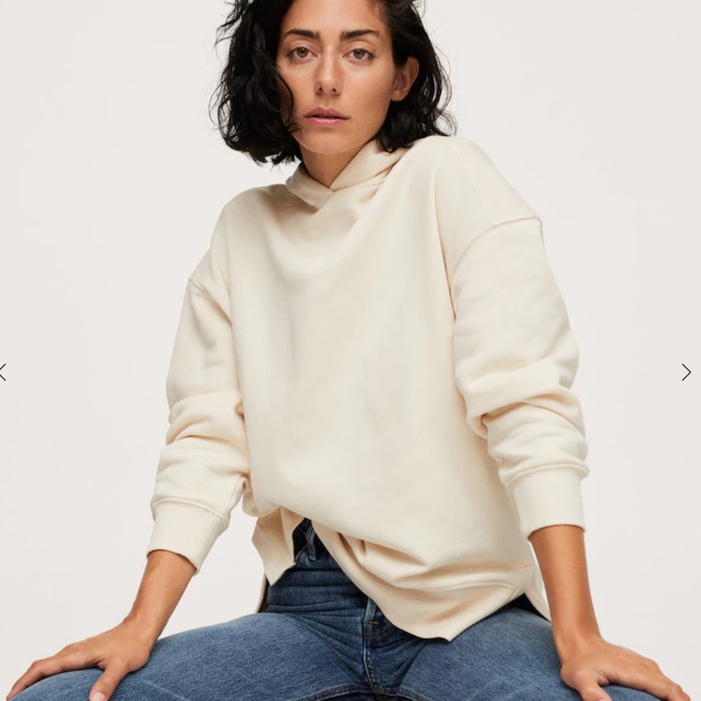Mango sweatshirt.